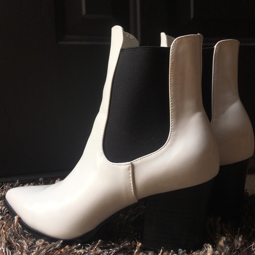 Ankle boots